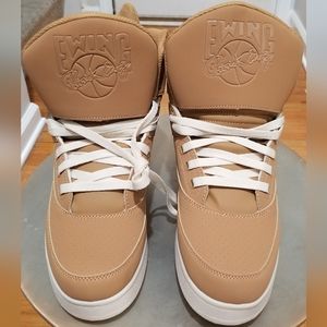 Patrick Ewing Mens Athletic Basketball Shoe sz US 10, Tan & White